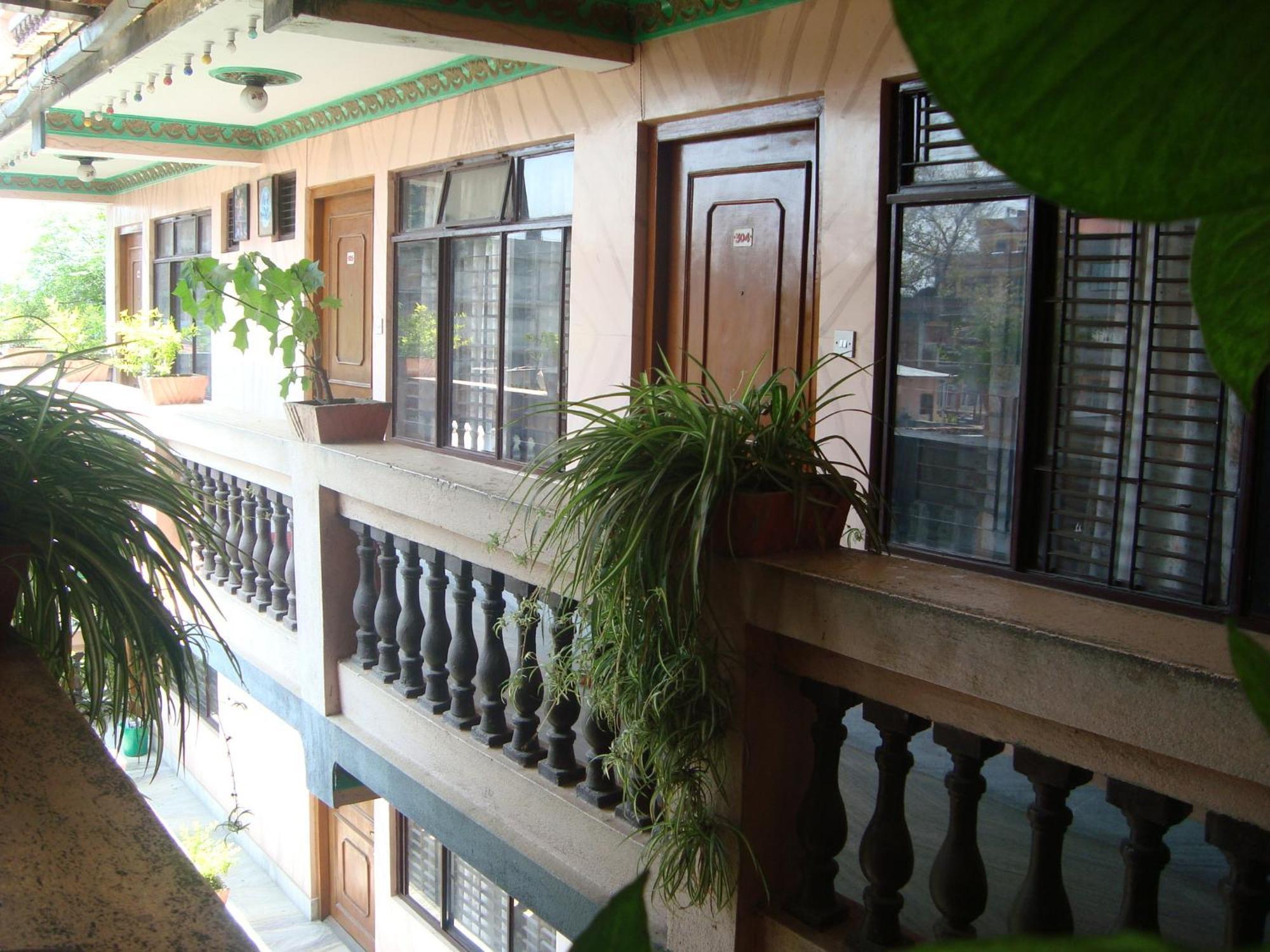 Hotel Metropolitan Kantipur Katmandú Exterior foto