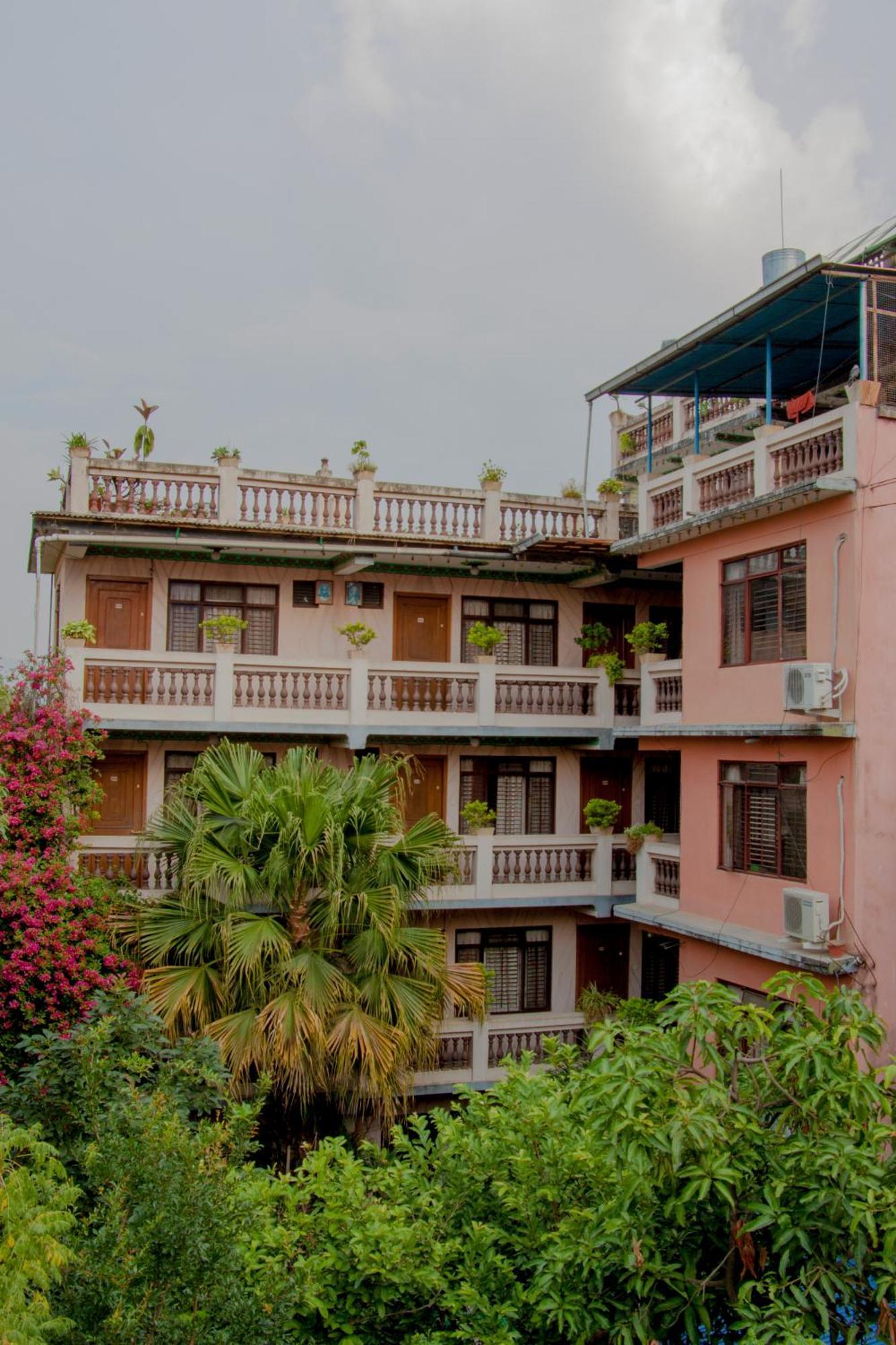 Hotel Metropolitan Kantipur Katmandú Exterior foto