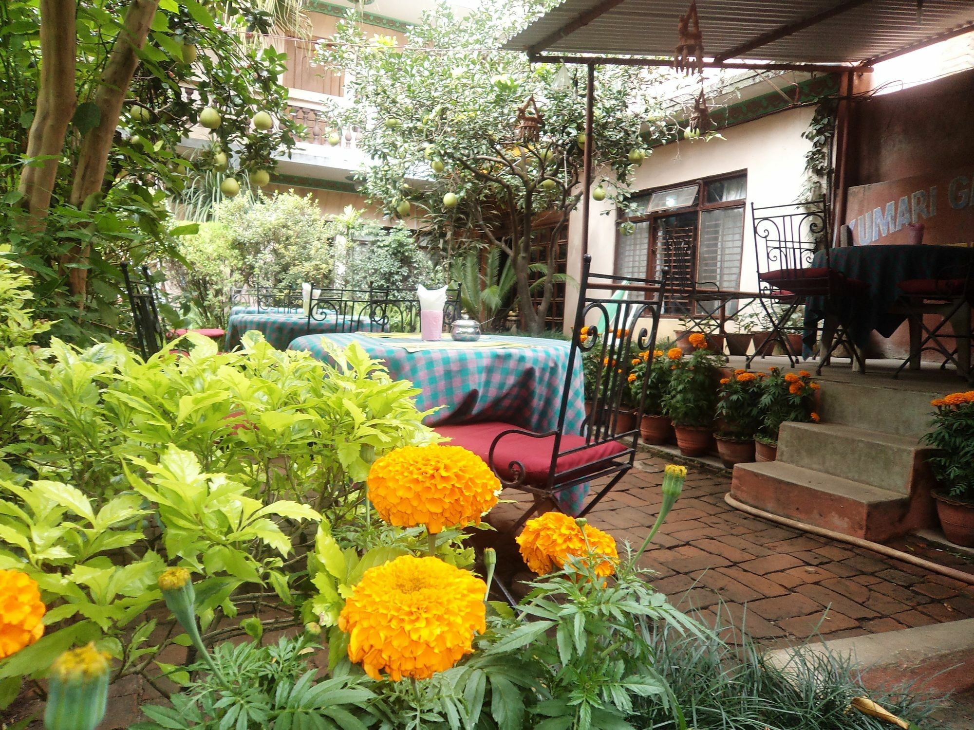 Hotel Metropolitan Kantipur Katmandú Exterior foto